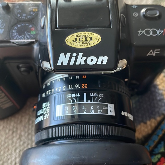 Nikon N4004s, Accessories, Manuals and Bag - Picture 3 of 11